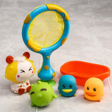 Набор игрушек для ванной «Крошка Я» с сачком, цвета МИКС